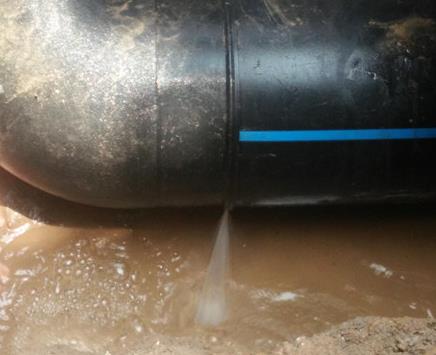 尉犁楼顶渗水维修公司为大家分享下尉犁卫生间漏水维修修补技术!